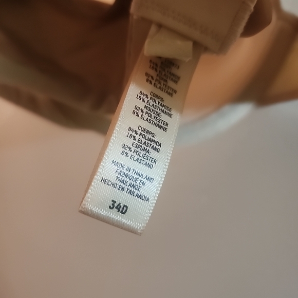 Skims No Show Unlined Demi Beige Bra - Picture 5 of 6